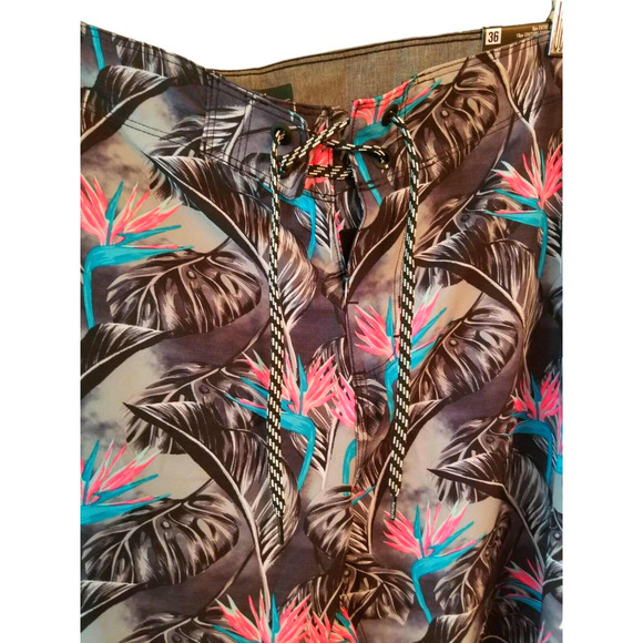 Hurley Board shorts multicolor Floral Men's Size 36 Inseam 9in 20 in Length‎ NWT - Picture 6 of 9
